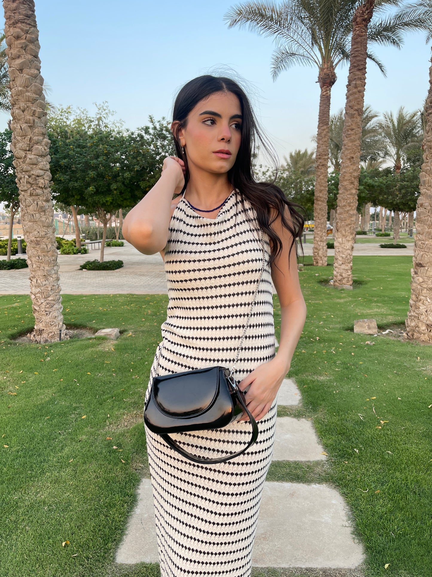 Black Verne Wave Bag